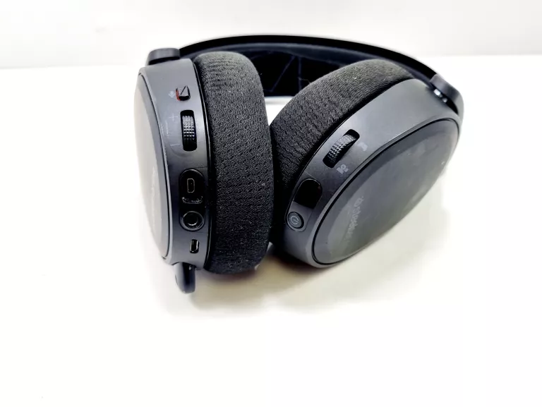 SŁUCHAWKI STEELSERIES ARCTIS 7 HS-00013TX +  NADAJNIK