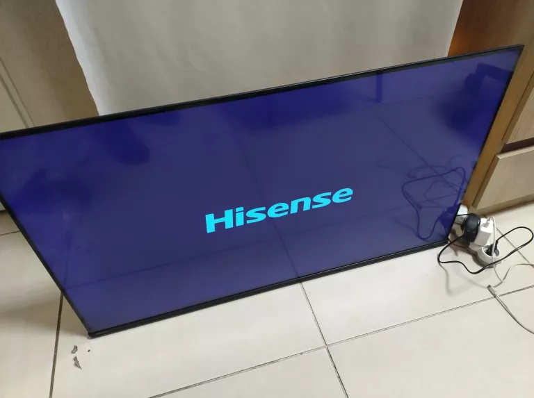 TELEWIZOR HISENSE 43A6N 43 CALE KOMPLET