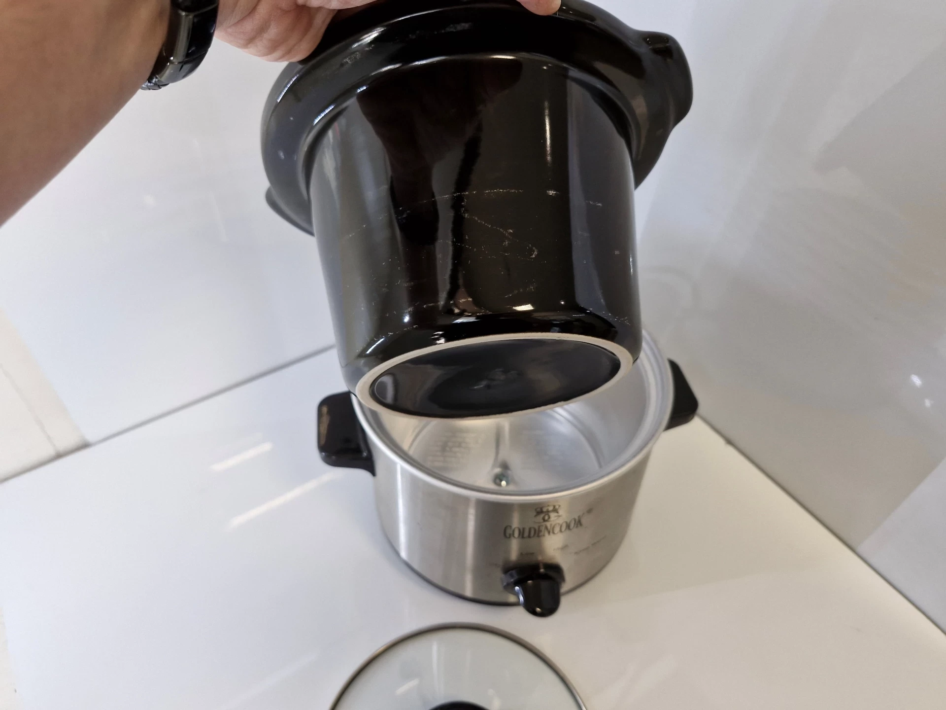 garnek-elektryczny-goldencook-soleto-gek-300-moc-33500