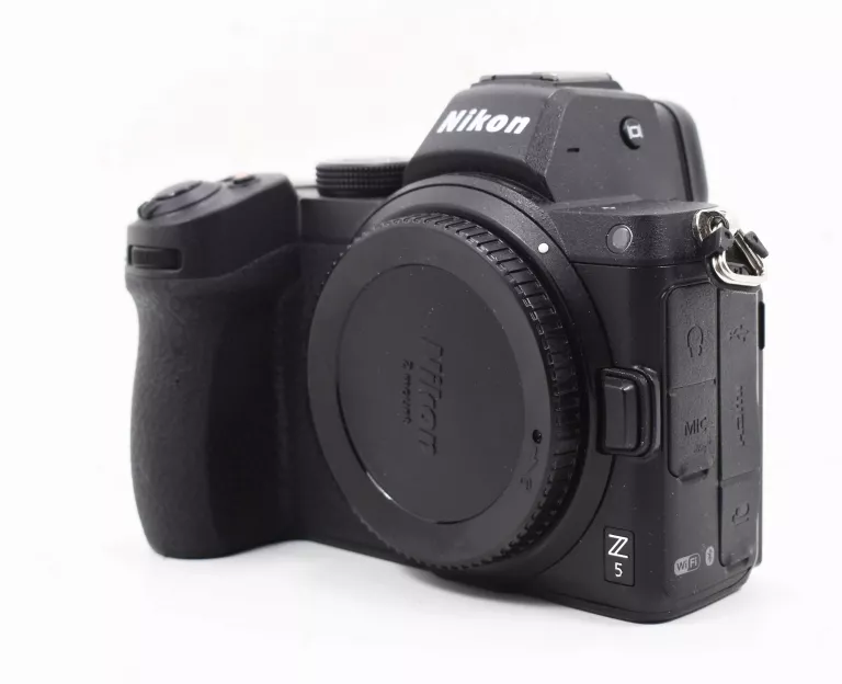 APARAT NIKON Z5 BODY