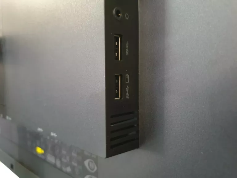 MONITOR LENOVO THINKVISION T24H-20 23,8" LED, IPS 2560 X 1440