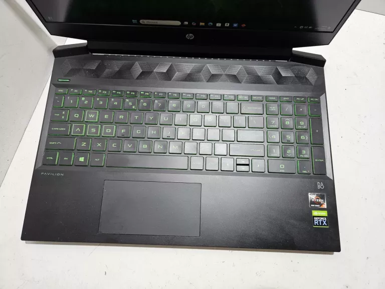 LAPTOP HP PAVILION GAMING 15-EC2049NW