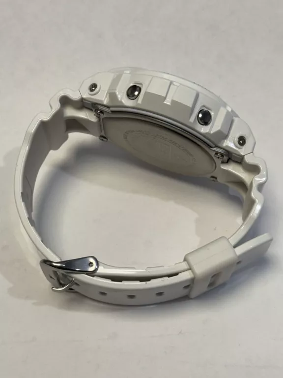 MŁODZIEŻOWY ZEGAREK SPORTOWY CASIO G-SHOCK DW-6900RCS-7ER