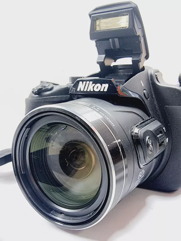 aparat-nikon-coolpix-b700-ean-gtin-018208949380