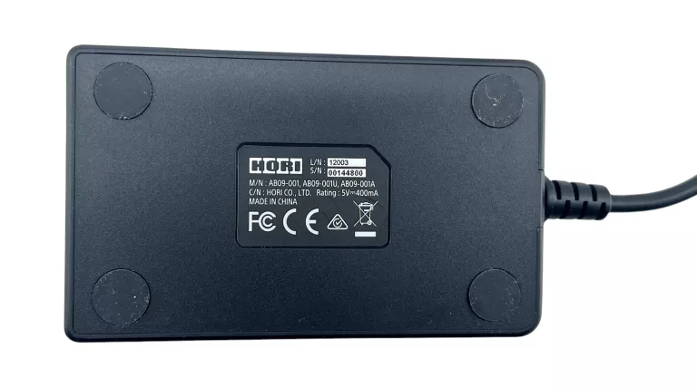 ladowarka-hori-solo-do-pada-xbox-series-xbox-one-1-akumulator-waga-produktu-z-opakowaniem-jednostkowym-0203