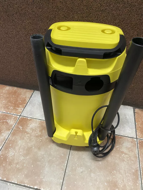 ODKURZACZ WARSZTATOWY KARCHER WD 3