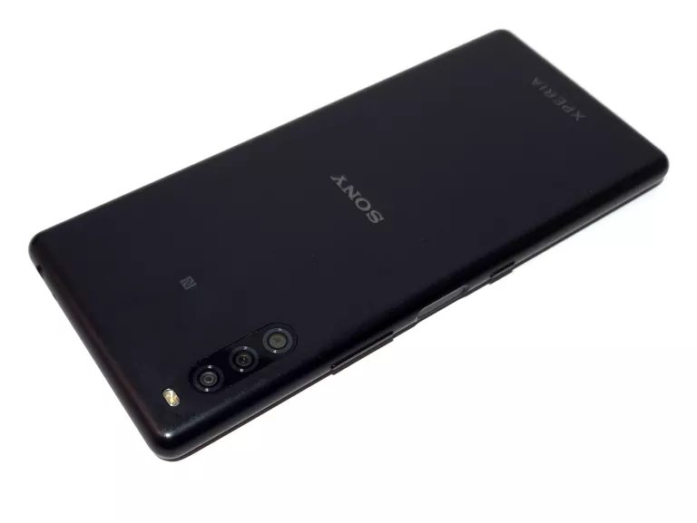 SONY XPERIA L4 - 3GB / 64GB