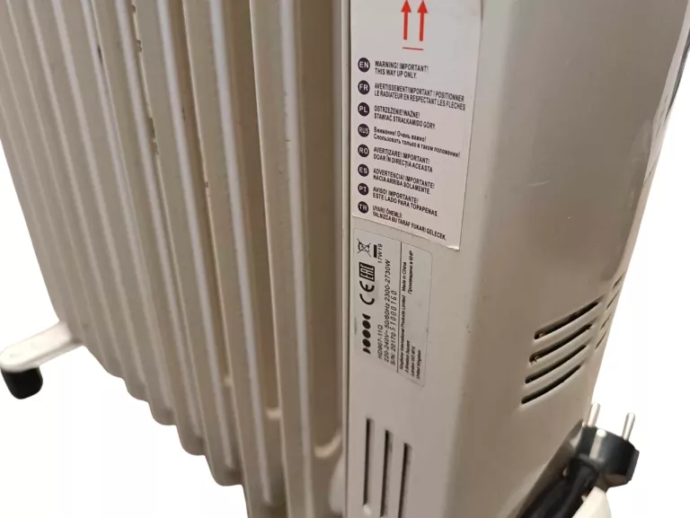 GRZEJNIK OLEJOWY 2500 W BIAŁY HD907-11Q