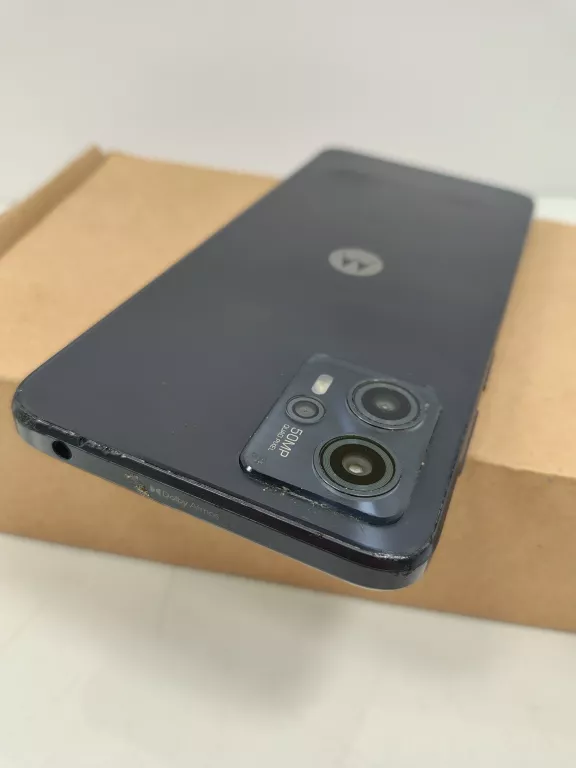 TELEFON SMARTFON MOTOROLA MOTO G13 4 GB / 128 GB
