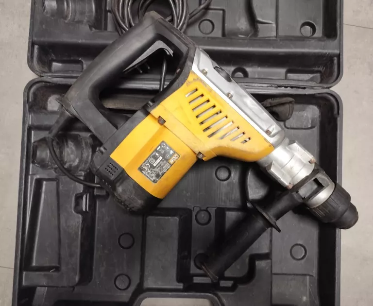 MŁOT UDAROWY JCB SDS MAX 1200 W