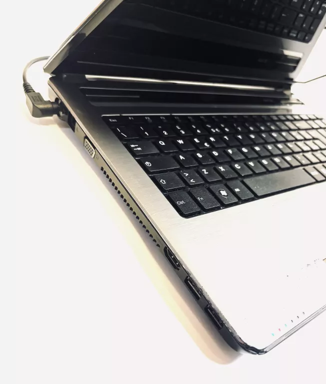 LAPTOP MSI MS-16Y1/ZASILACZ