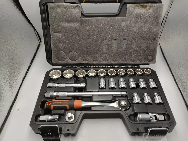 ZESTAW KLUCZY NASADOWYCH MAGNUSSON 1/2'' 25 SZT