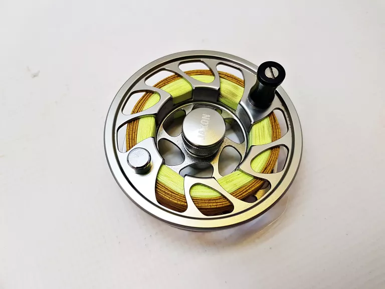 KOŁOWROTEK MUCHOWY JAXON MONOLITH XT FLY 5/6 + DODATKOWA SZPULA