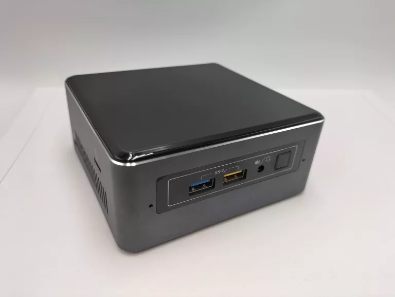 KOMPUTER MINI PC INTEL NUC7I3BNH / I3 7GEN / 8GB