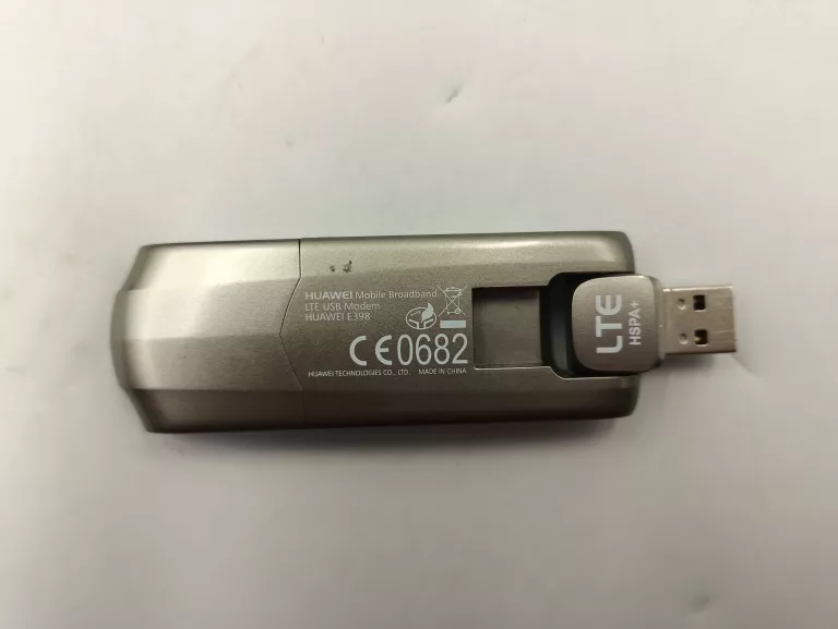 huawei-modem-usb-e398-sluchawki-bt-stan-11323-2