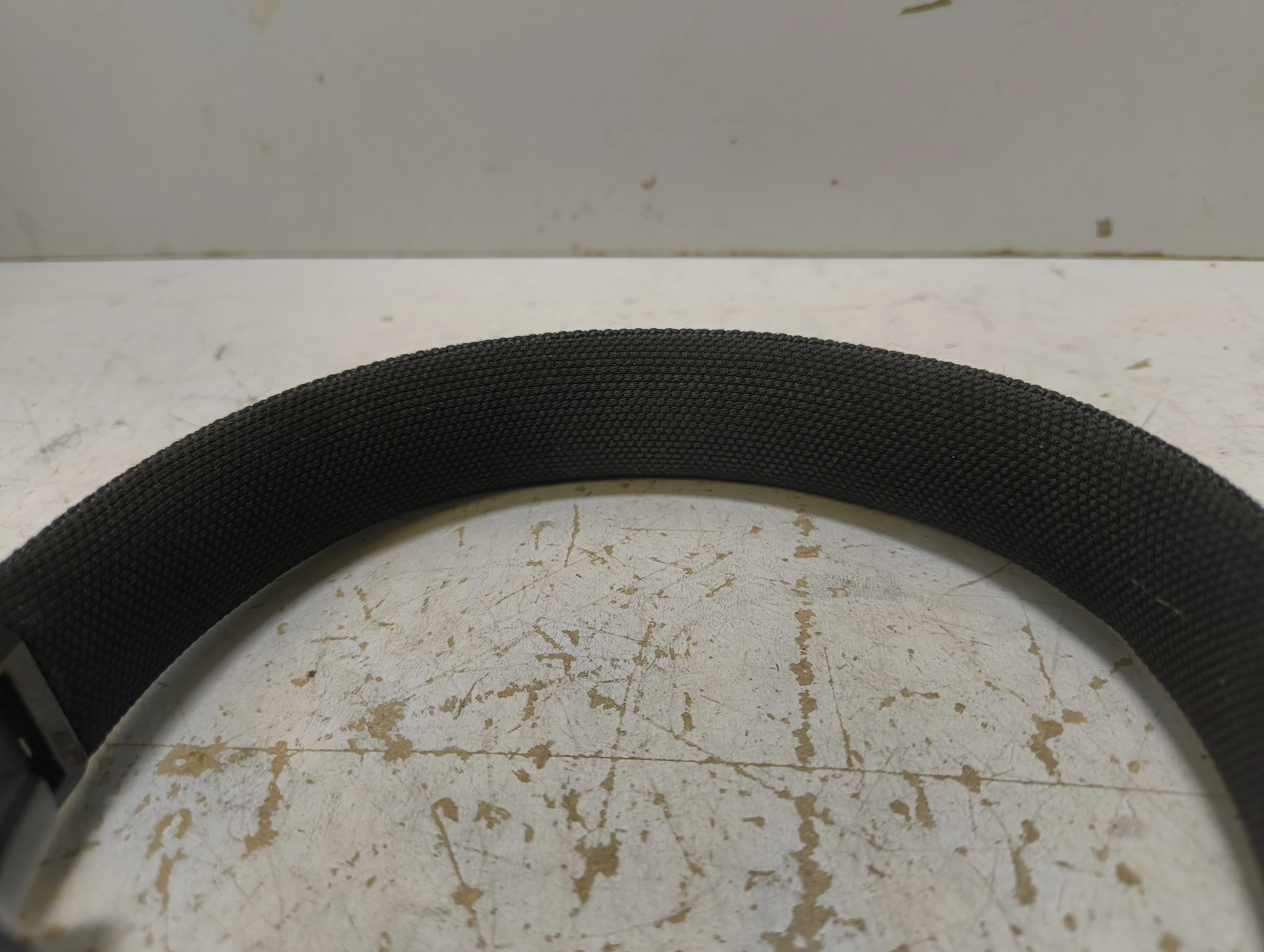 sluchawki-jbl-live-400-bt-stan-11323-2