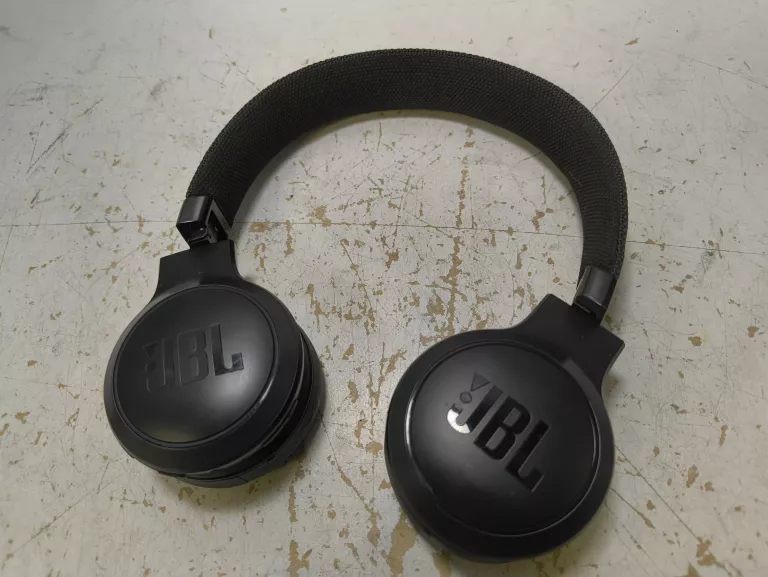 SŁUCHAWKI JBL LIVE 400 BT