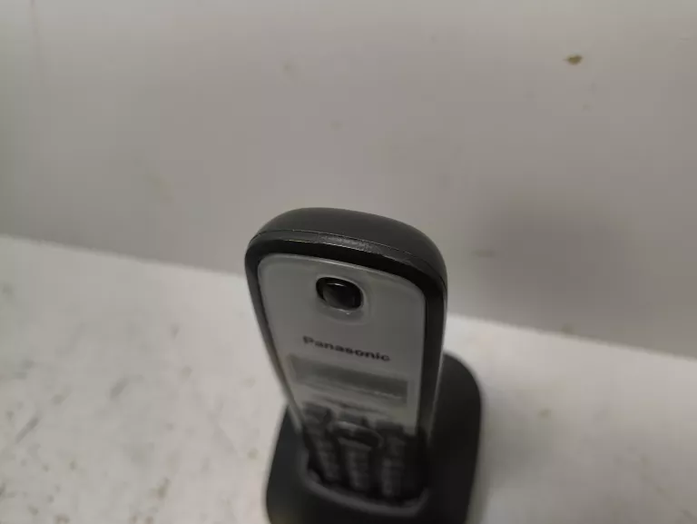 TELEFON BEZPRZEWODOWY STACJONARNY PANASONIC KX-TG6811