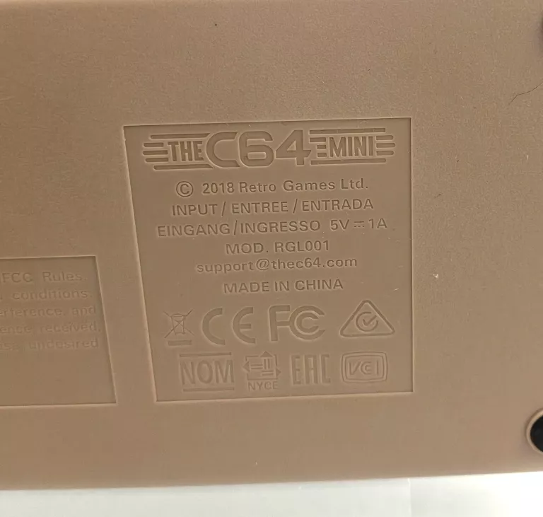 KONSOLA THE C64 MINI COMMODORE + 64 RETRO GRY KOMPLET JAK NOWA