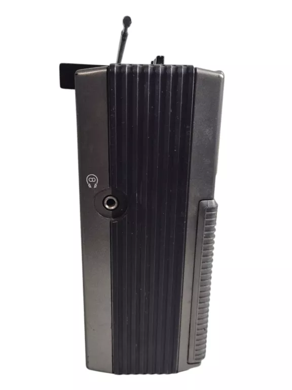 radiomagnetofon-itt-weekend-stereo-110-stan-11323-2