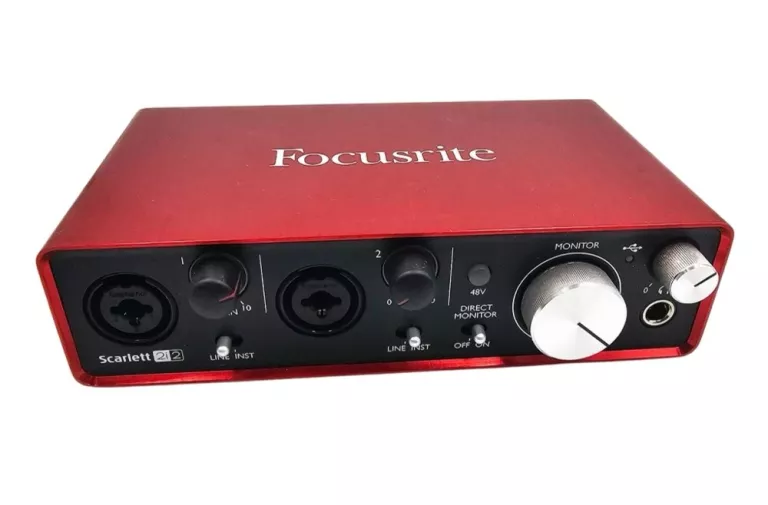 ZESTAW STUDYJNY FOCUSRITE SCARLET 2I2 STUDIO
