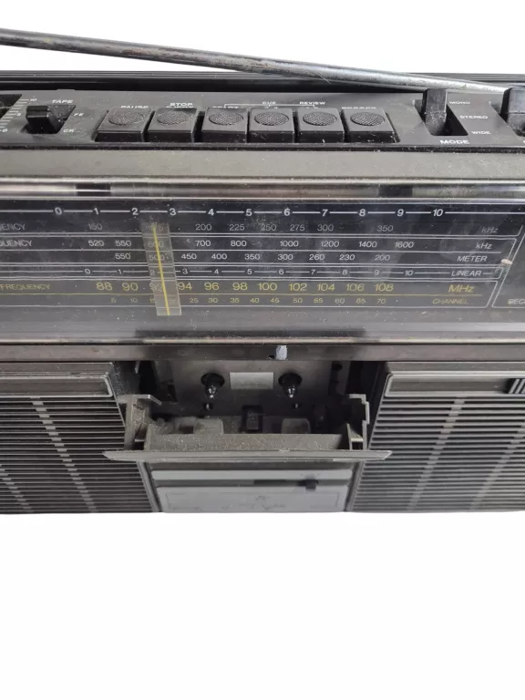 RADIOMAGNETOFON ITT WEEKEND STEREO 110