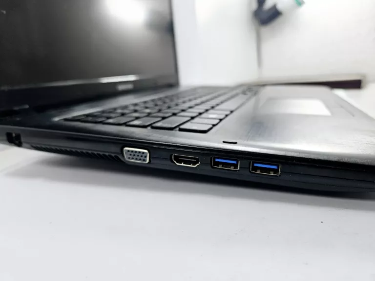 LAPTOP SAMSUNG 350E5C-S05PL 15,6 " INTEL CORE I3-3120M 4GB/500 GB
