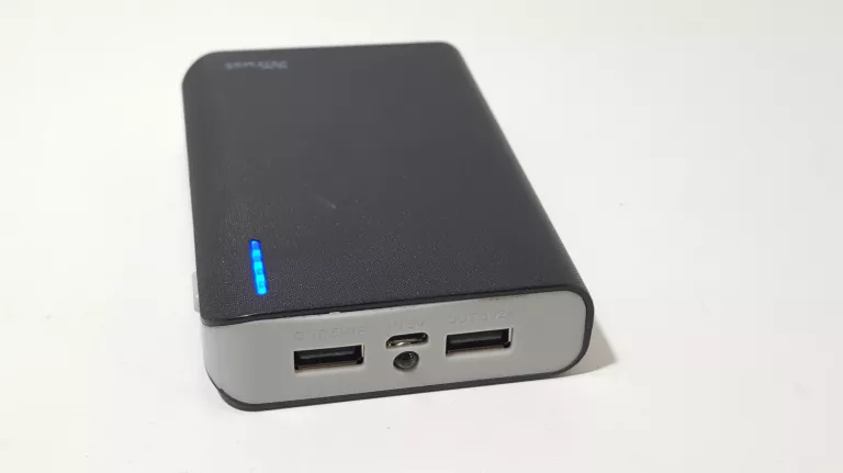 POWERBANK TRUST 8800MAH