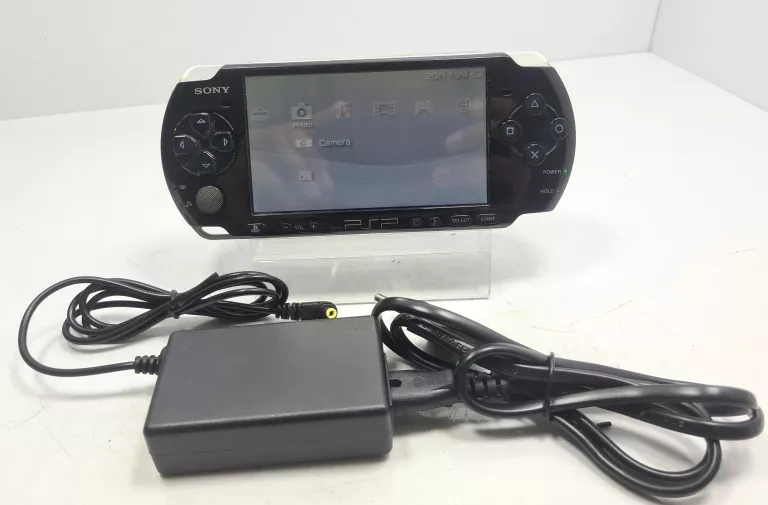 KONSOLA PSP 3004 + ŁADOWARKA