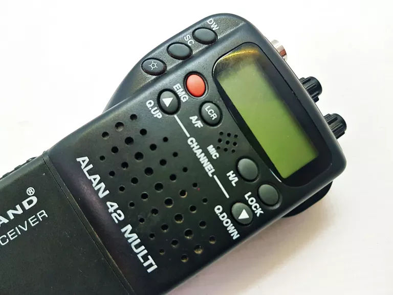 RĘCZNE RADIO CB MIDLAND ALAN 42 ANTENA / POJEMNIK NA BATERIE