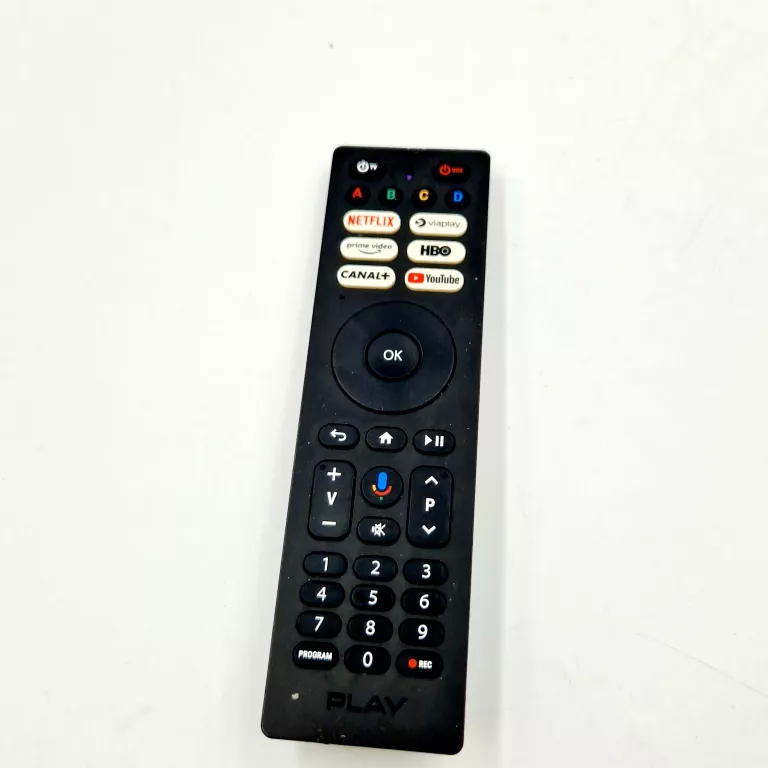 ANDROID TV PLAY BOX  TV + PILOT SPRAWNY