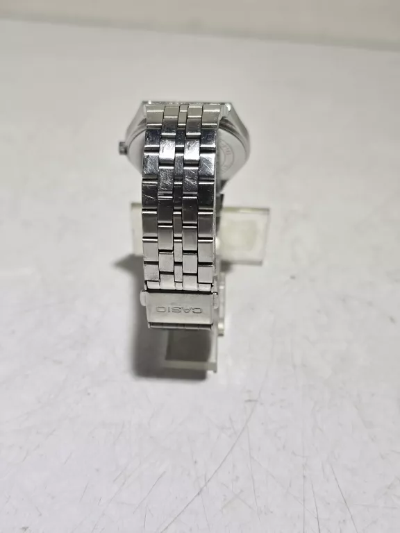 ZEGAREK CASIO 4393