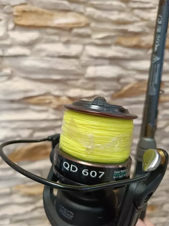 WĘDKA SAKANA CARPERUS 3ILB 360CM + KOŁOWROTEK MAXWELL QD 607