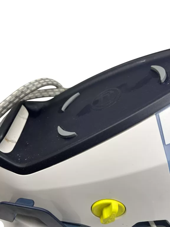 ŻELAZKO PAROWE ZE STACJĄ BOSCH SERIE I8 EASY COMFORT