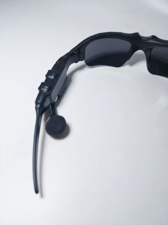 OKULARY PRZECIWSŁONECZNE ZE SŁUCHAWKAMI BLUETOOTH