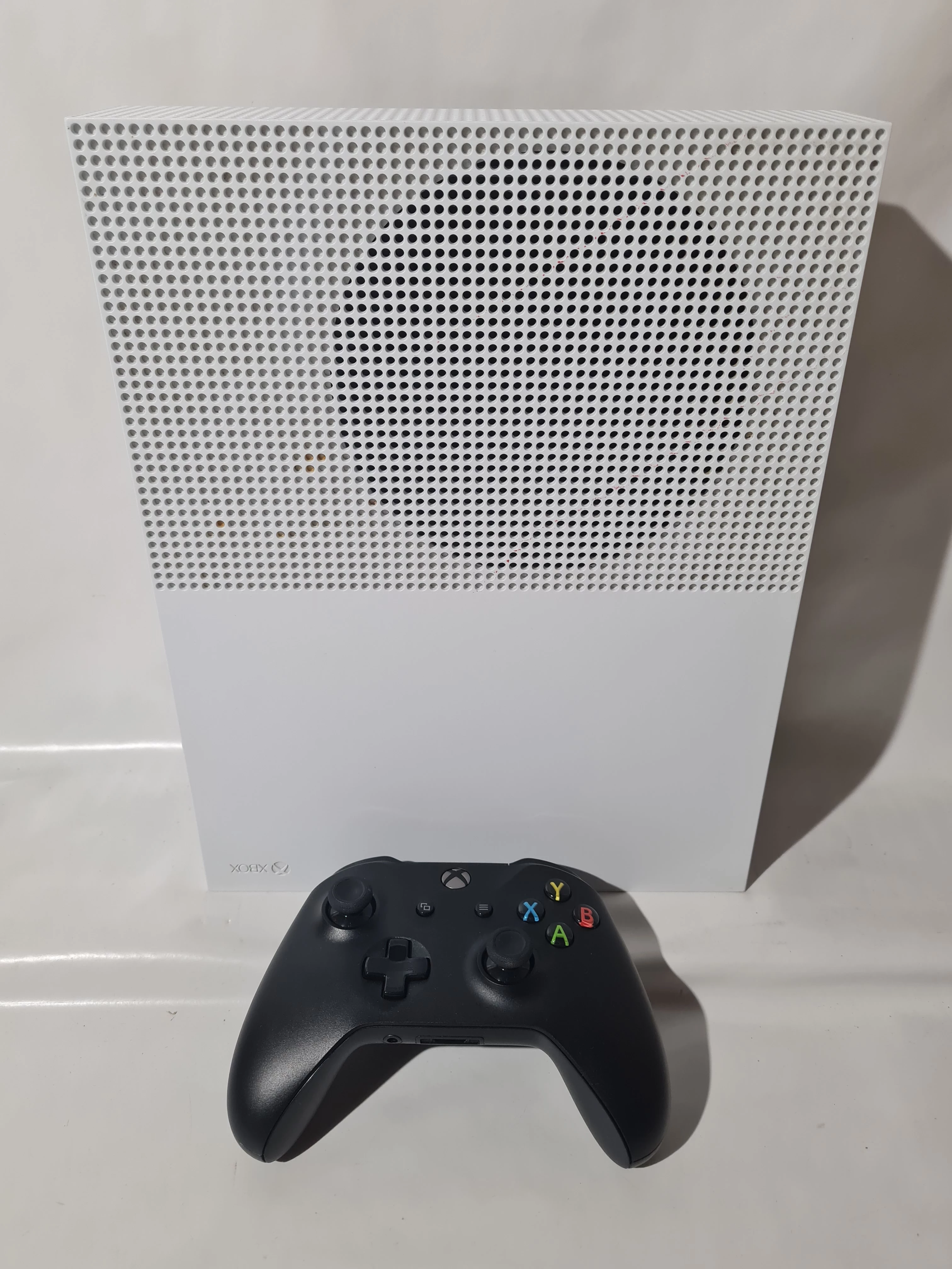 konsola-xbox-one-s-1tb-pad-daszynskiego-20-wyszkow