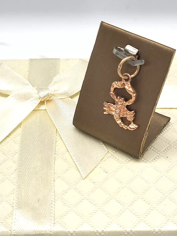 zlota-zawieszka-skorpion-585136g-kamien-17088-524288