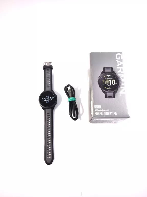 SMARTWATCH GARMIN FORERUNNER 165 GPS 43MM CZARNY KOMPLET
