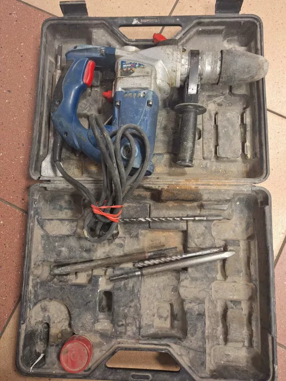 PIŁA TARCZOWA BLACK DECKER CD601