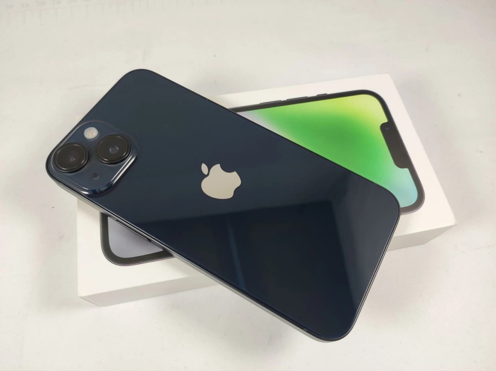 apple-iphone-14-256gb-komplet-idealny-stan-system-operacyjny-4388-7