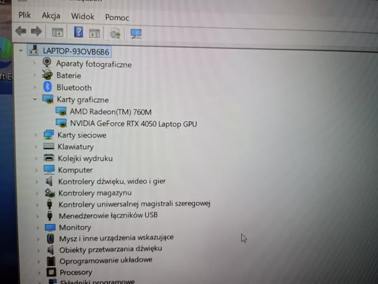 LAPTOP LENOVO LOQ15APH8/AMD RYZEN 5 7640/16GB/512GB/RTX4050/PUD