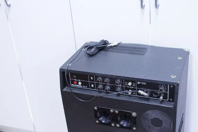 WZMACNIACZ GITRAOWY UNITRA ELTRON 50 JP