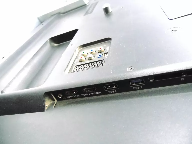 TELEWIZOR PHILIPS 55PUS6551 +PILOT
