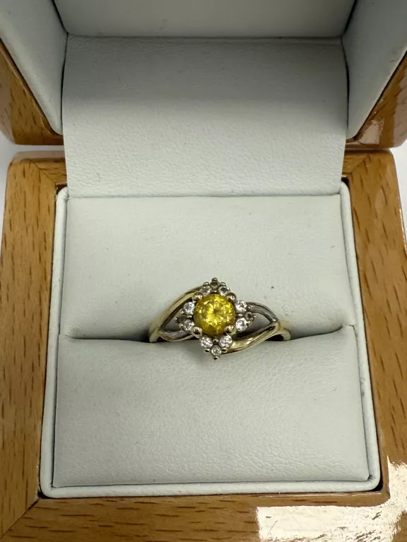 ZŁOTY PIERŚCIONEK(585) 3,02G R17