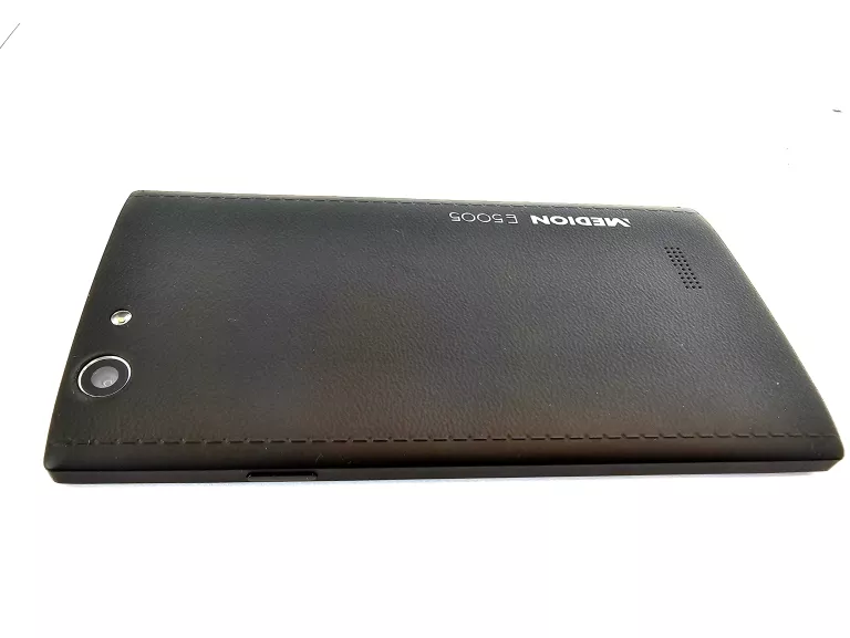 SMARTFON MEDION E5005 8GB