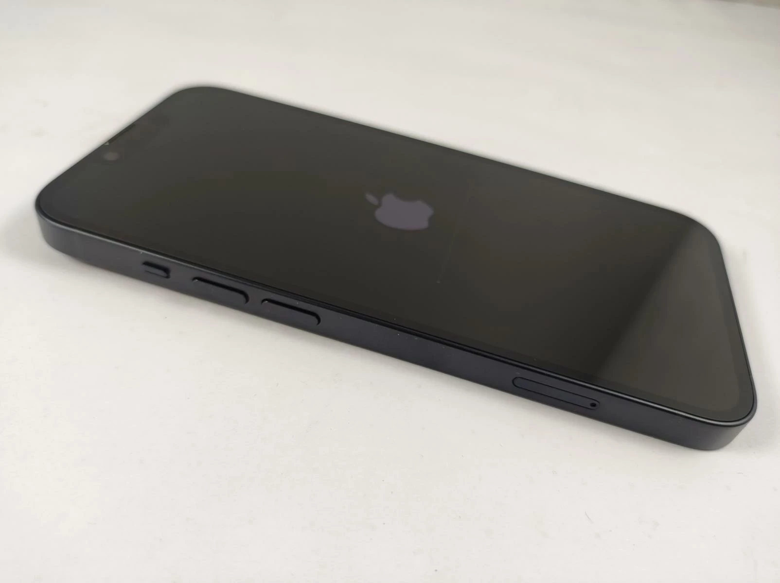 apple-iphone-14-256gb-komplet-idealny-stan-kod-producenta-mpvx3pxa