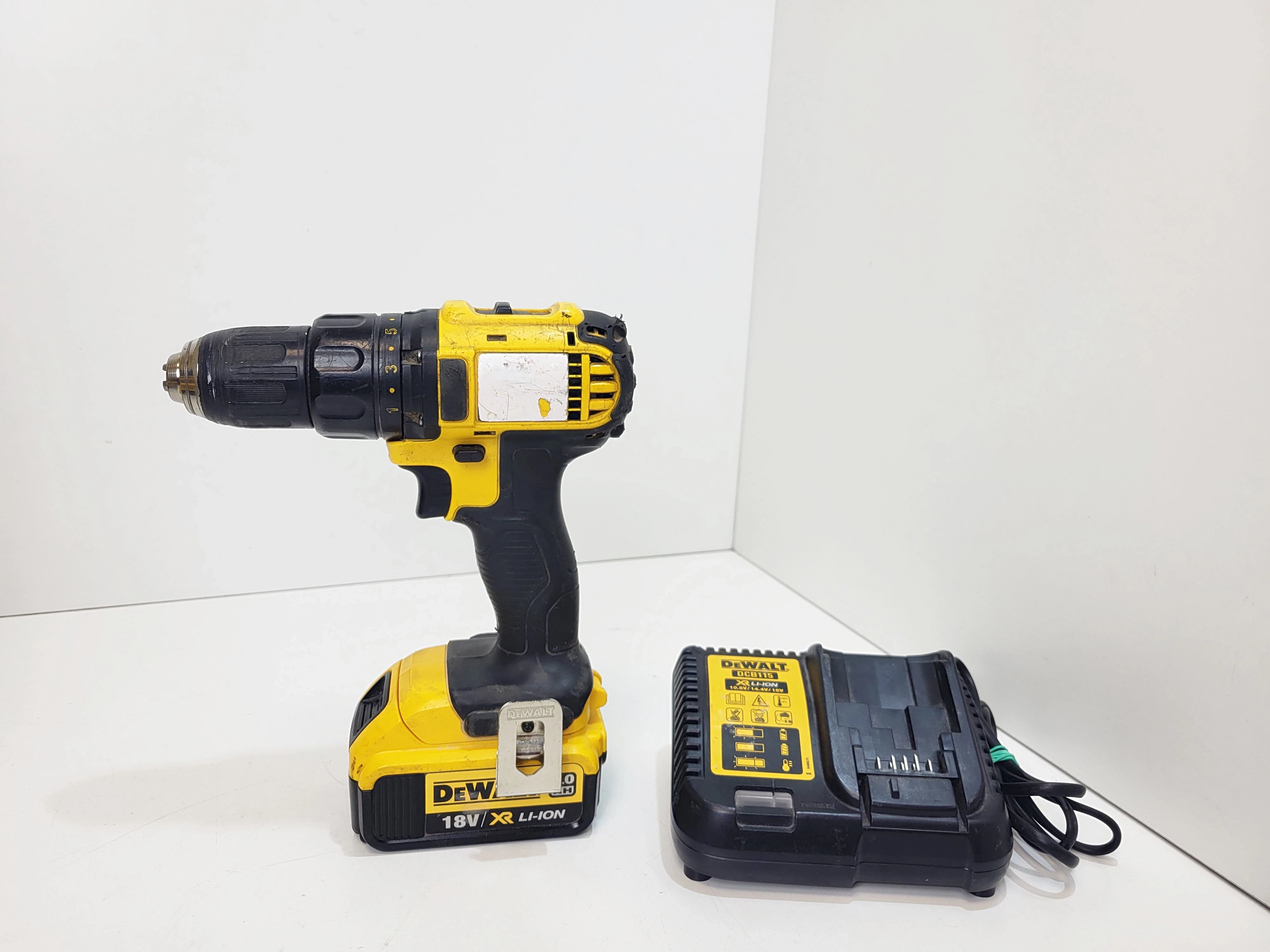 wkretarka-dewalt-dcd780m2-uzywana-ean-gtin-5035048390917