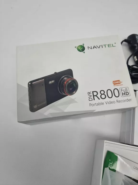 KAMERA SAMOCHODOWA NAVITEL DVR800