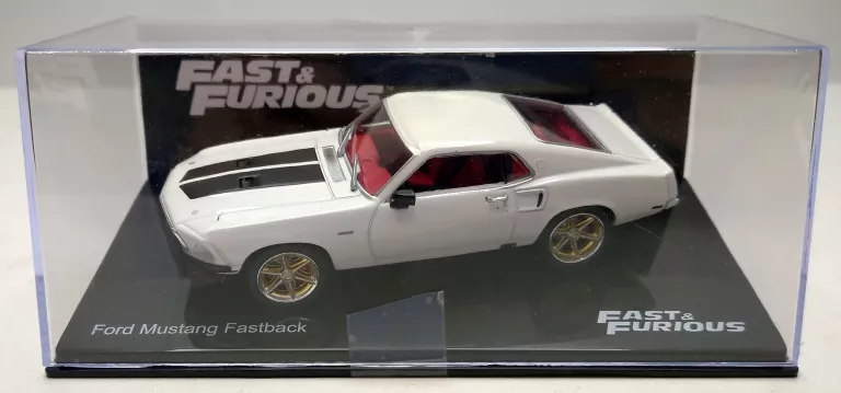 ZABAWKA KOLEKCJONERSKA FAST & FURIOUS FORD MUSTANG FASTBACK