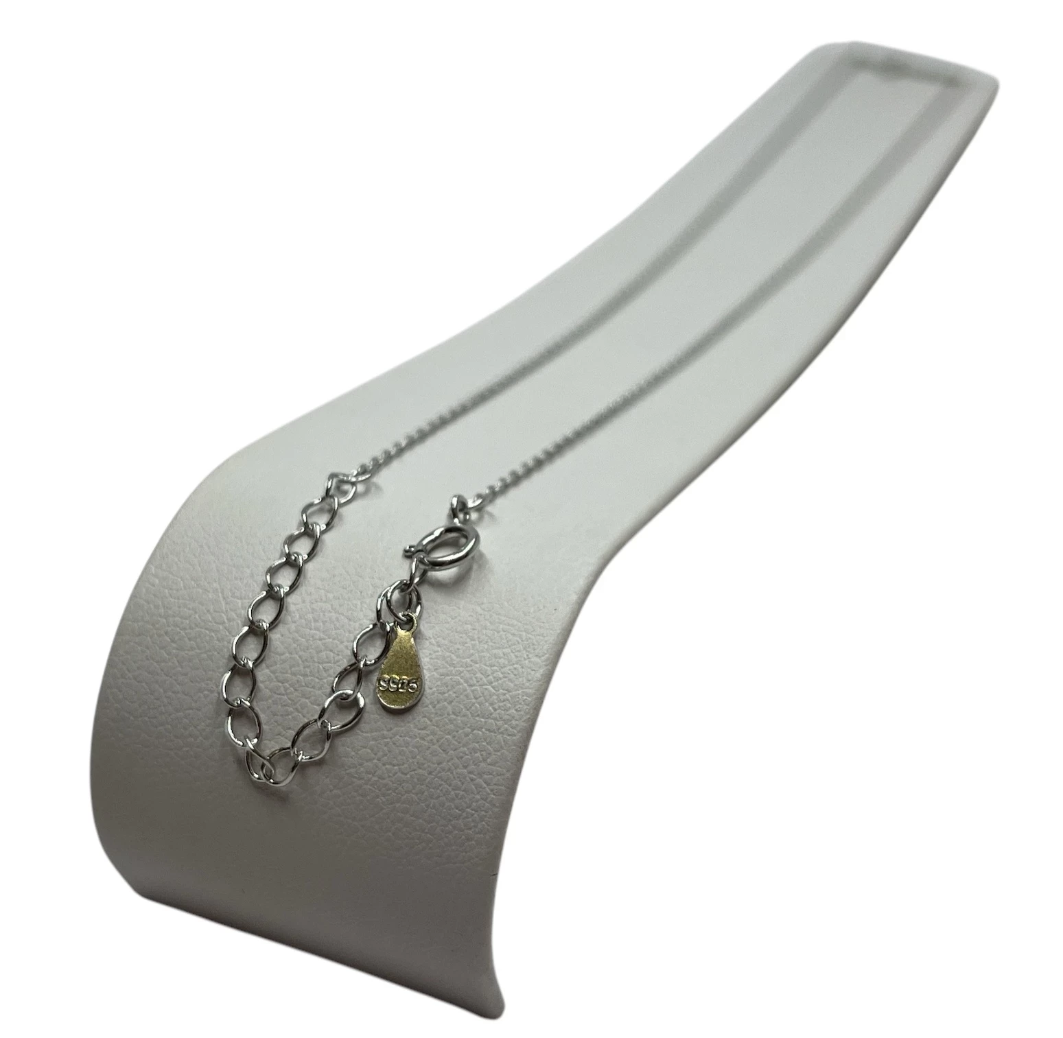 srebrna-celebrtyka-z-krzyzykiem-145gp92540-45cm-stan-11323-238058